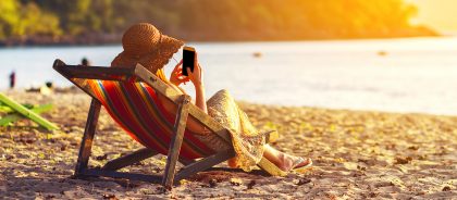Смартфоны мешают путешественникам наслаждаться отпуском