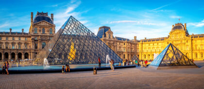Названы топовые музеи мира: на первой строчке Лувр