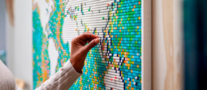 Собрать карту мира: LEGO Art представила самый большой набор от компании