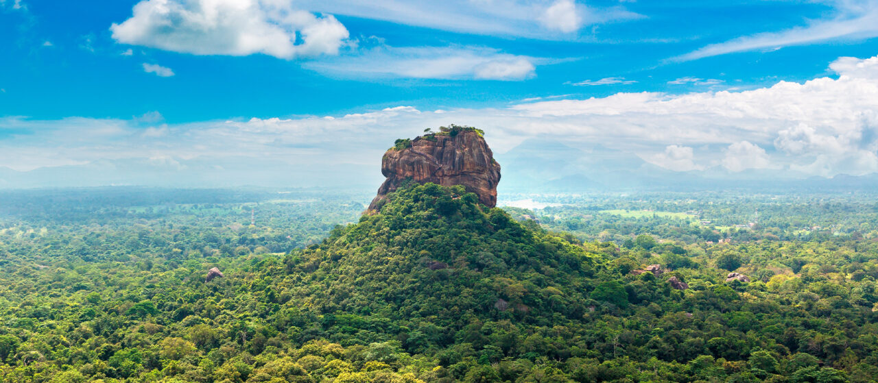 Власти Шри-Ланки продлили бесплатные визы для россиян