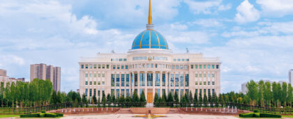 Казахстан вводит разрешение на въезд: что нужно знать россиянам