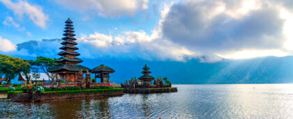 На Бали запустили систему отслеживания туристов