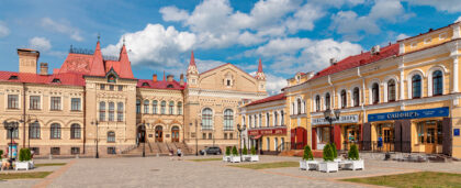 Россияне планируют короткие поездки на майские праздники