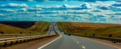 На трассах М-4 к югу и М-11 в Питер увеличивают скорость